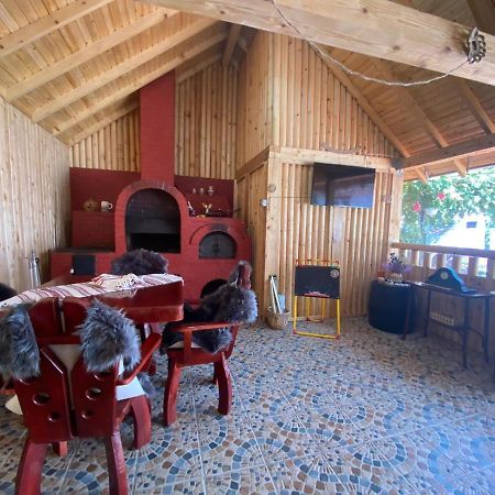 Casa Jeni Villa Humulesti Exterior photo